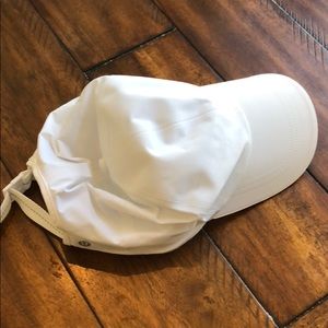Lululemon running hat